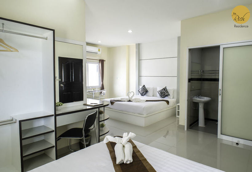 Hotel The Rich Residence 3