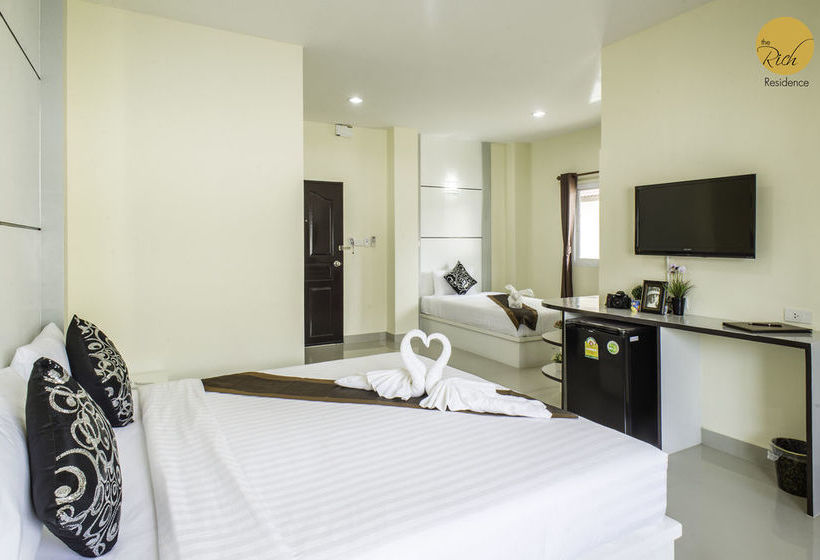 Hotel The Rich Residence 4