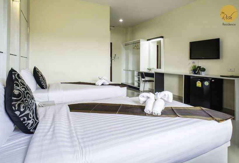 Hotel The Rich Residence 7