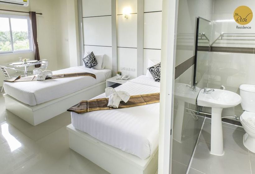 Hotel The Rich Residence 9