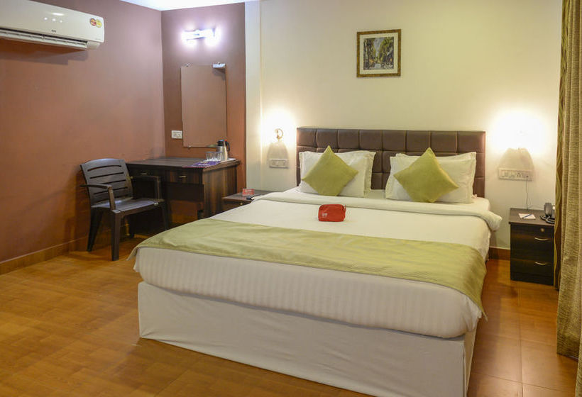 Hotel Oyo Premium Vagator 8