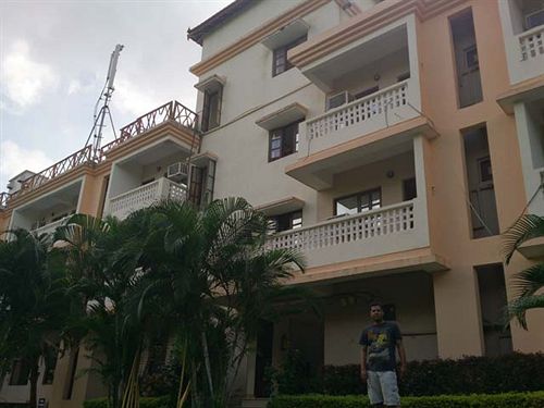 Hotel Retreat Anjuna Resort 1