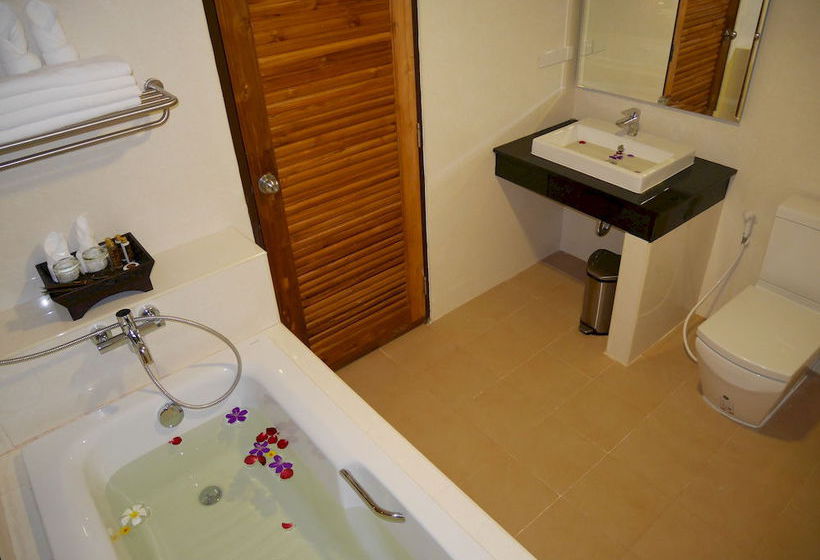 The Sunset Beach Resort Koh Kho Khao 6