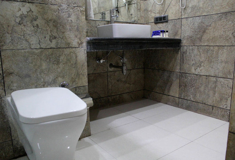 Hotel Oyo Premium Nh 1 Panipat Haryana