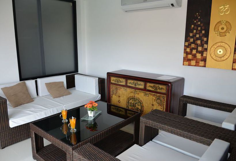 Hotel Miracle House 13