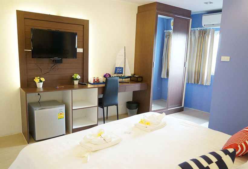 Hotel Bed By Cruise At Samakkhitivanont 14