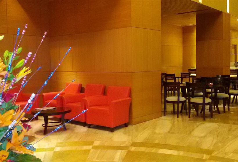 Hotel Country Inn & Suites Meerut 2