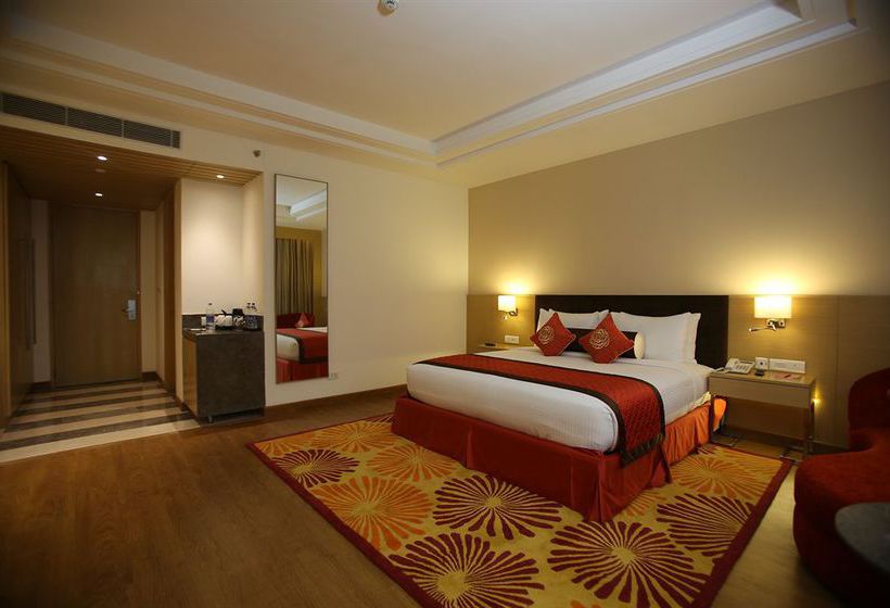 Hotel Country Inn & Suites Meerut 7