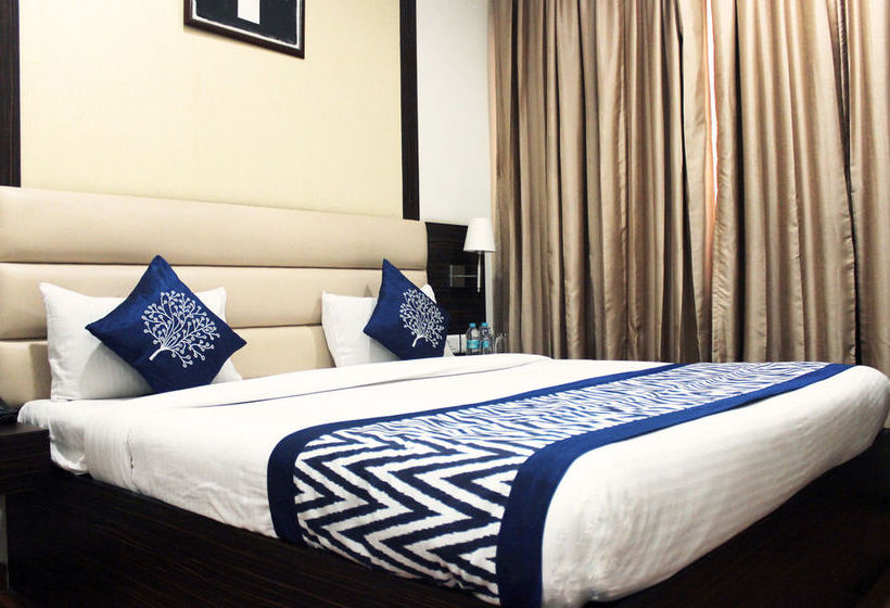 Hotel Oyo Premium Hapur Bypass Meerut 5