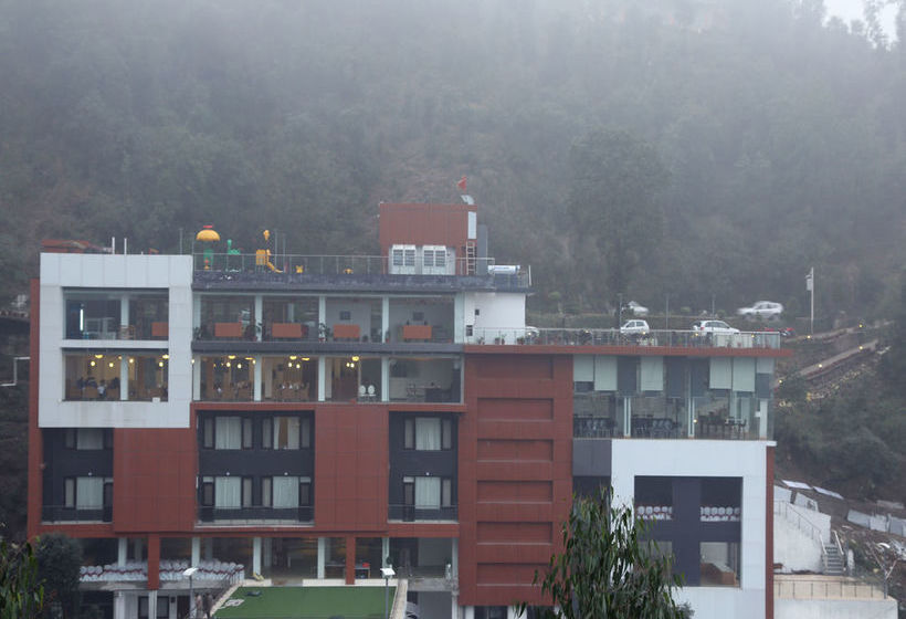 Hotel Oyo Rooms Waknaghat Shimla 11