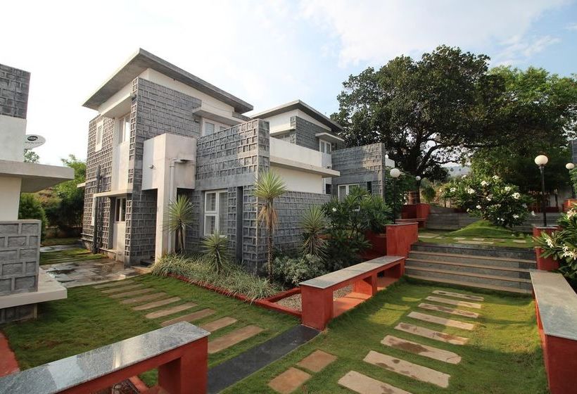 Hotel Leisure Vacations Cloud9 15