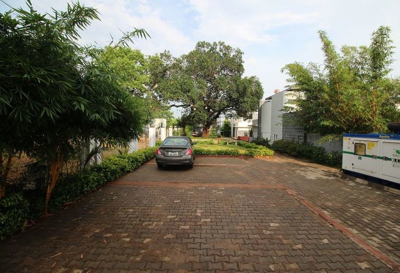 Hotel Leisure Vacations Cloud9 16