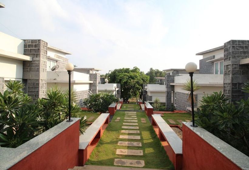 Hotel Leisure Vacations Cloud9 7