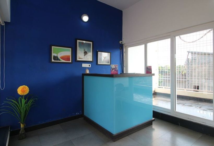 Hotel Leisure Vacations Cloud9 8