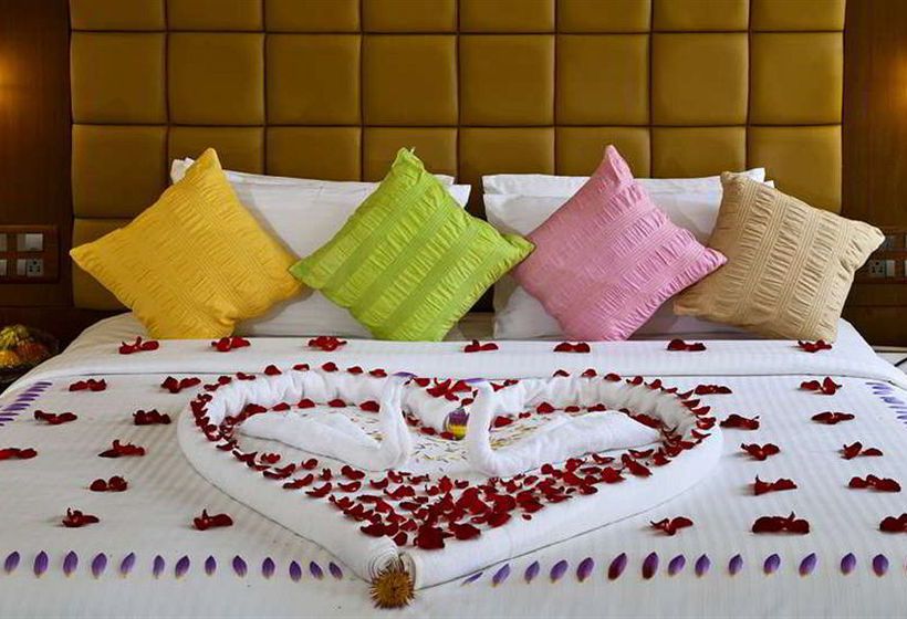 Hotel Hill Tree Inn 12