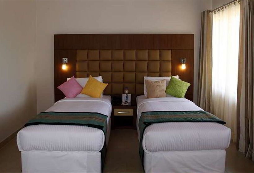 Hotel Hill Tree Inn 17