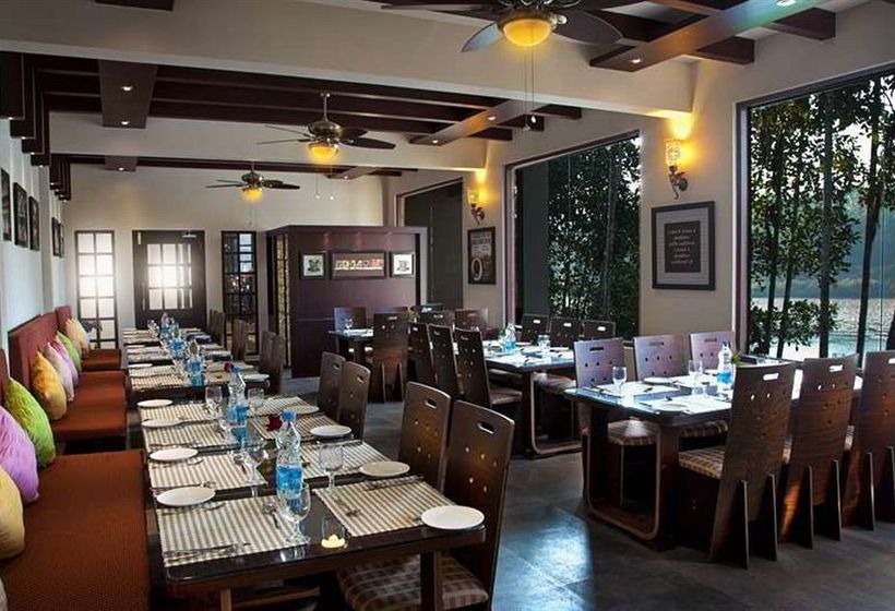 Hotel Hill Tree Inn 2