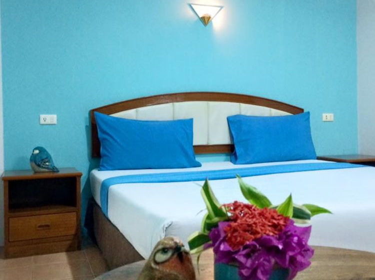 Hotel J.holiday Inn 10