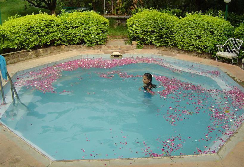 Hotel Judge's Court 3