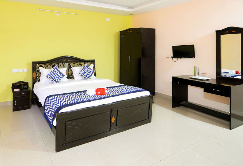 Hotel Oyo Rooms Hyderabad Airport Extension 1