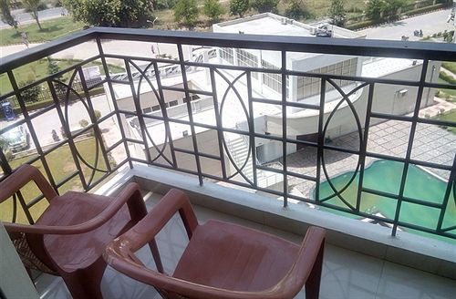 Parker No. 4062 Bed And Breakfast 2