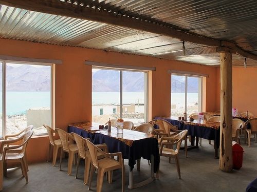 Hotel Wonderland Camp 12