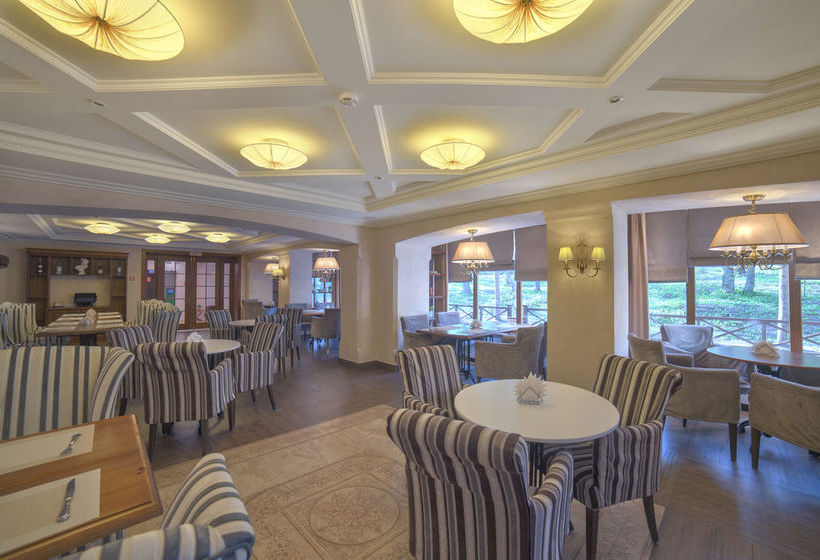 Hotel Aurora Park 12