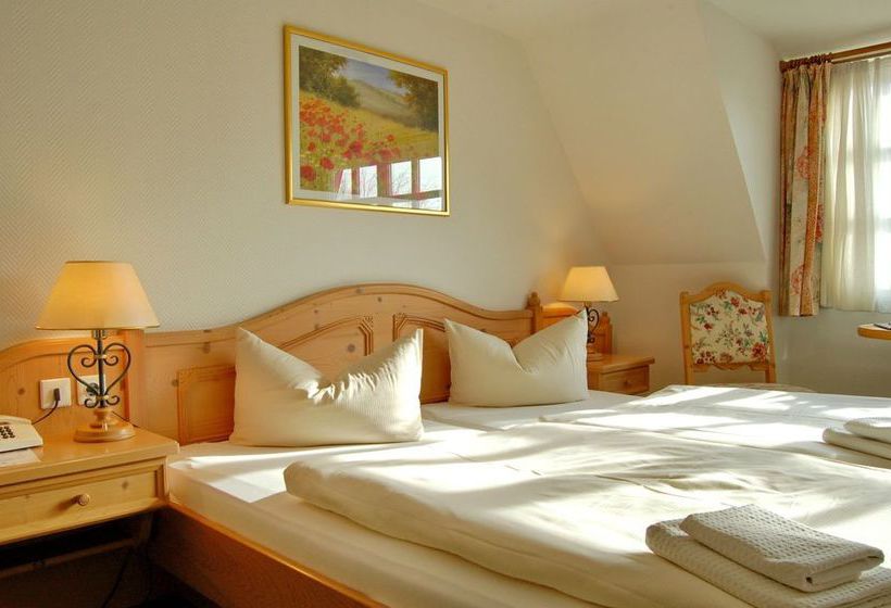 Hotel Schloss Herrenstein 4