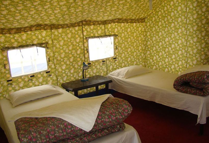 Hotel Double Humped Camp Hunder 15