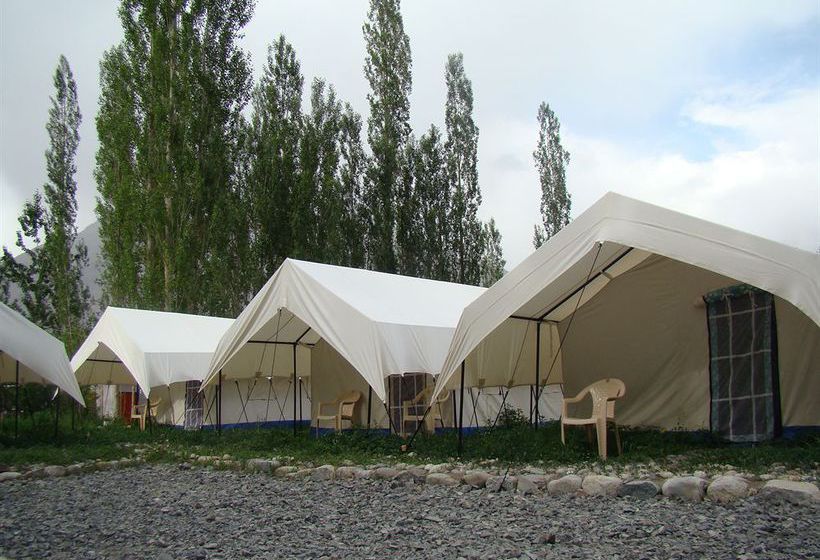 Hotel Double Humped Camp Hunder 5