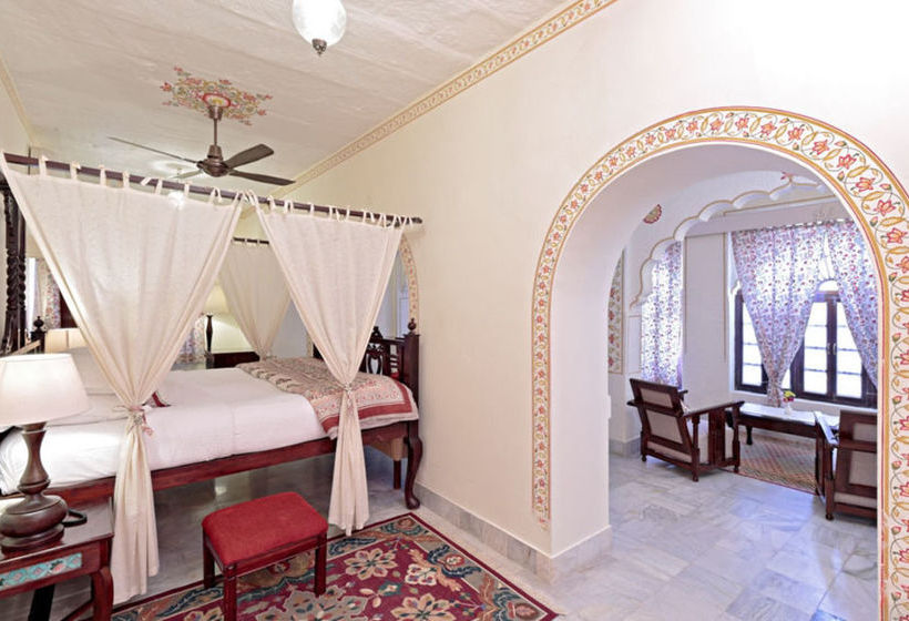 Hotel Rohet Garh 12