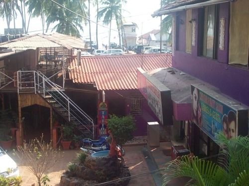 Hotel Cupid S Castle Resort 8