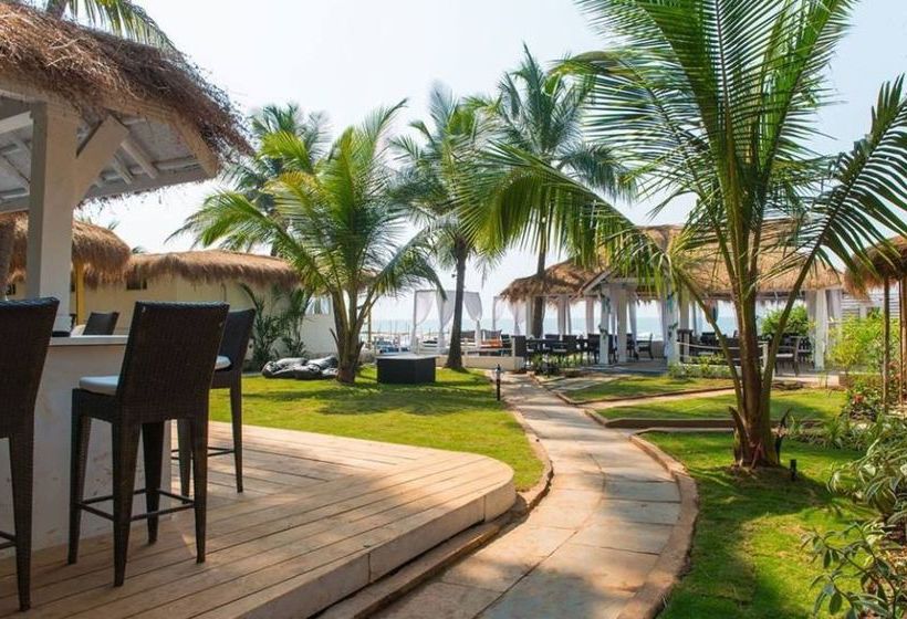 Hotel Tahira Beach Resort 9