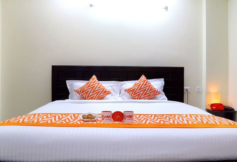 Oyo Apartments Hitech City 8