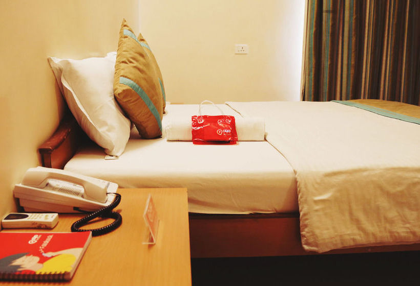 Hotel Oyo Rooms South Main Road Koregaon Park 6