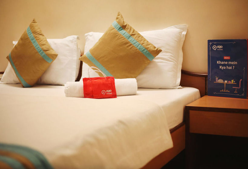 Hotel Oyo Rooms South Main Road Koregaon Park 7