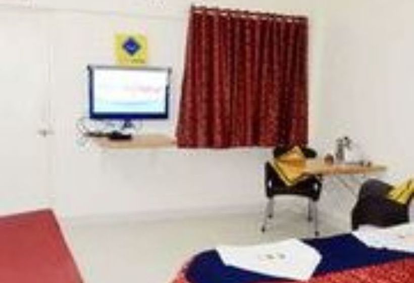 Hotel Vista Rooms at Station Road 6