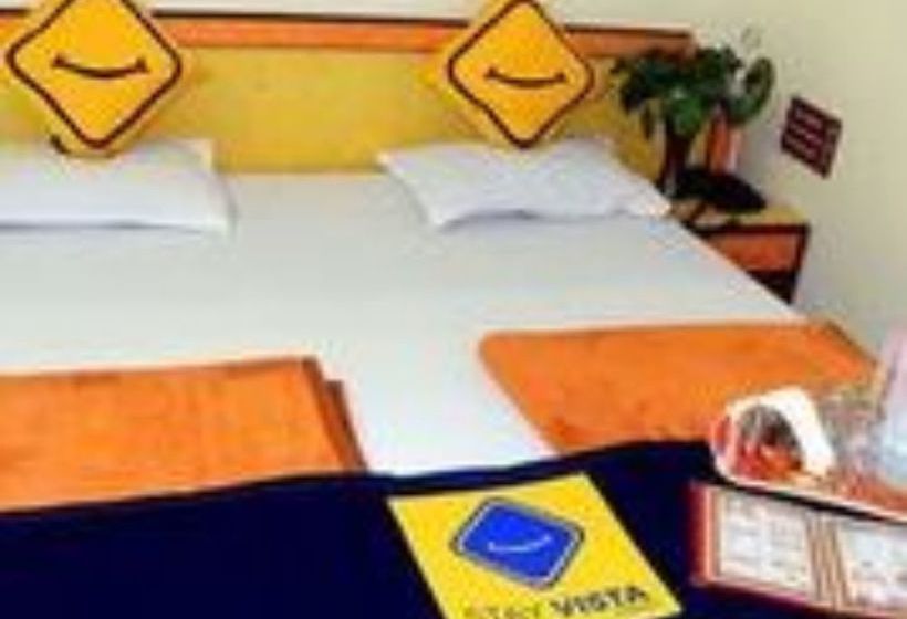 Hotel Vista Rooms at Station Road 8