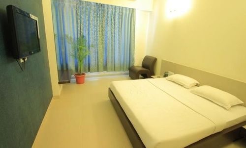 Fabhotel Shirdi Bus Stand 3