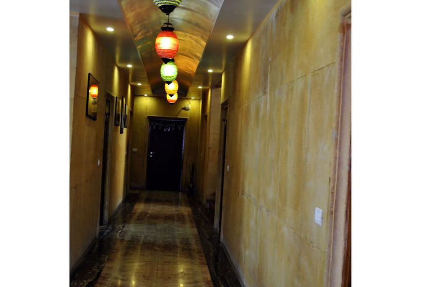 Hotel Vista Rooms at Gadisar Road 6