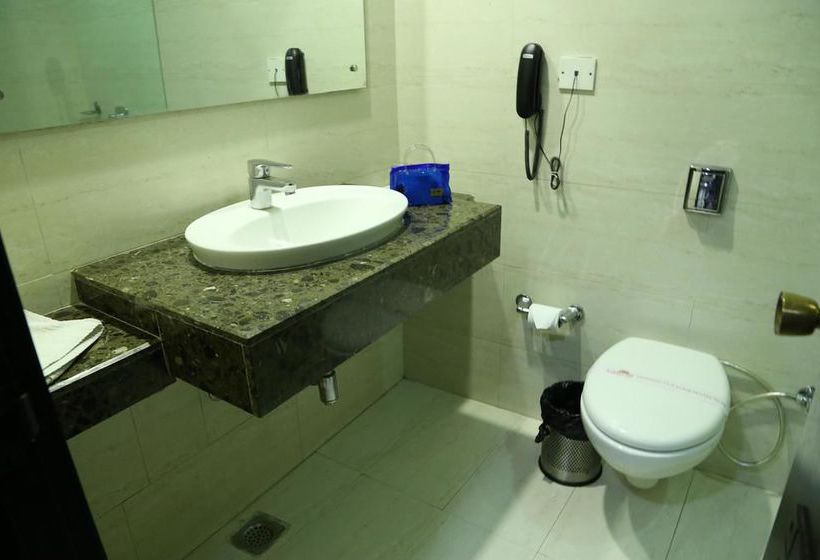 Hotel Oyo Premium Opposite Panchkula Bus Stand 1