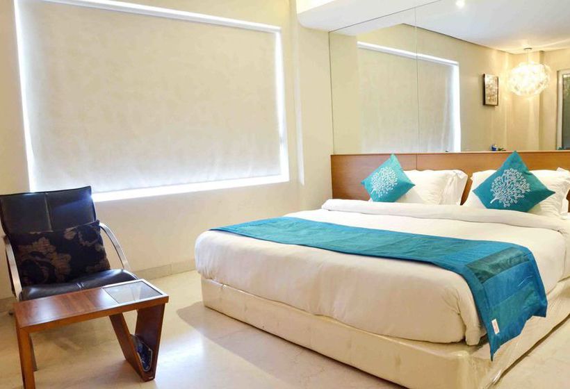 Hotel Oyo Premium Chappan Dukan Suites 1