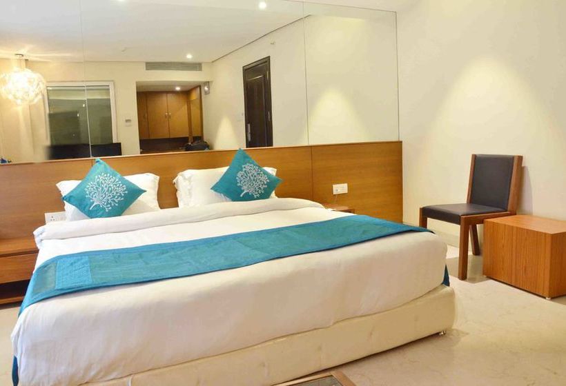 Hotel Oyo Premium Chappan Dukan Suites 7
