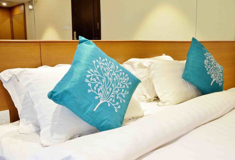 Hotel Oyo Premium Chappan Dukan Suites 9