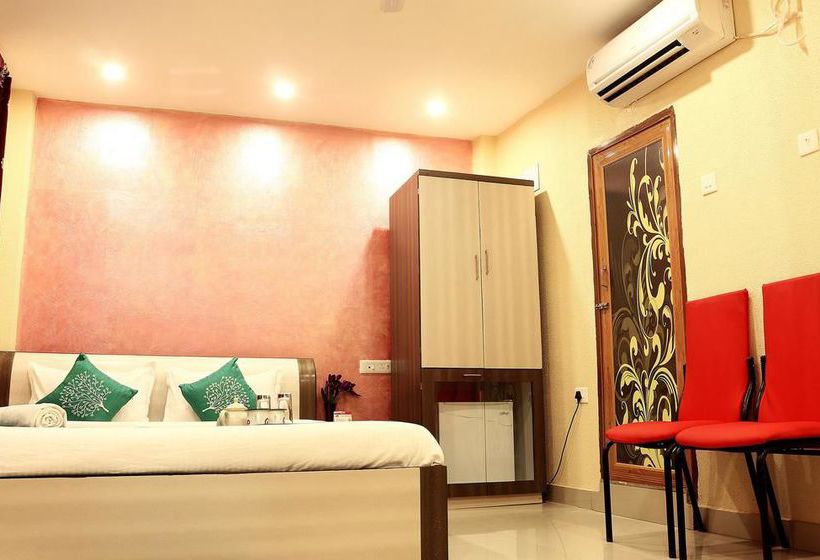 Hotel Oyo Rooms Airport Gate No 2 Bus Stop 3