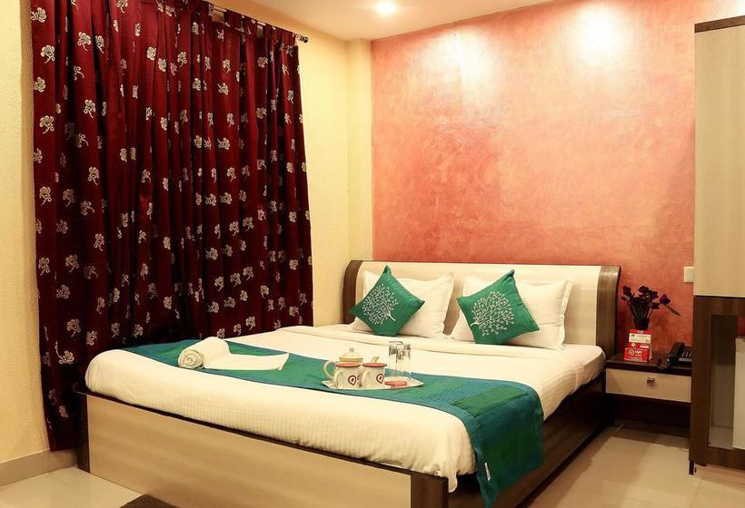 Hotel Oyo Rooms Airport Gate No 2 Bus Stop 4