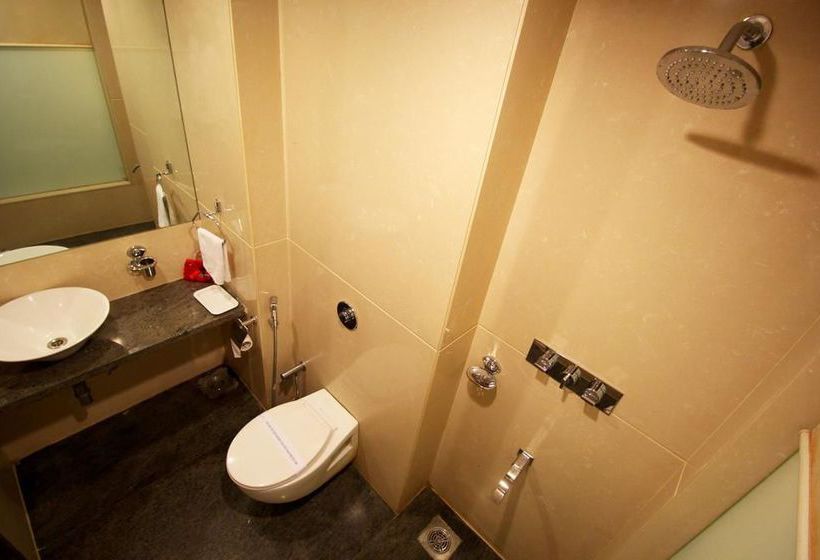 Hotel Oyo Rooms Sayajigunj 3