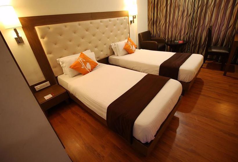 Hotel Oyo Rooms Sayajigunj 7