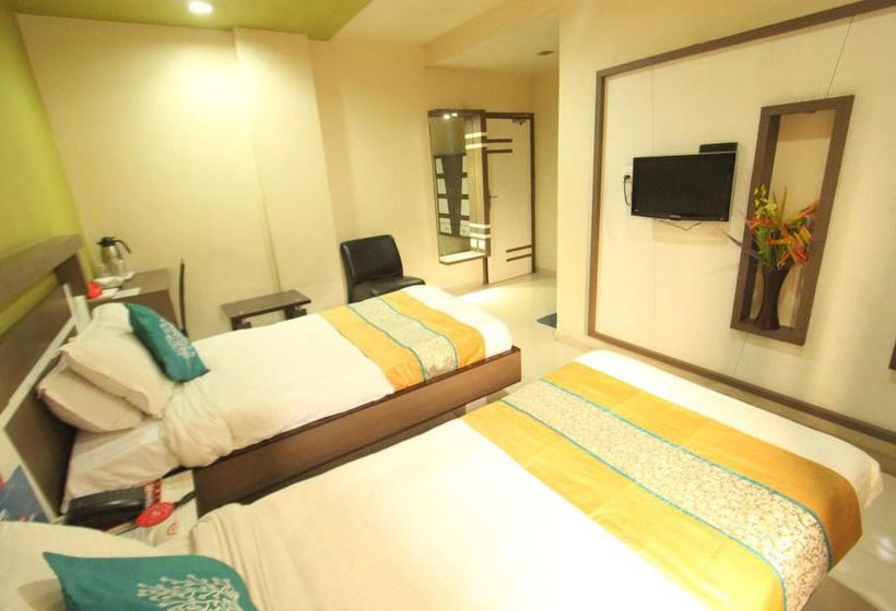 Hotel Oyo Rooms Opposite Railway Station 2 3