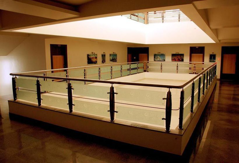 Hotel Oyo Rooms Opposite Railway Station 2 8